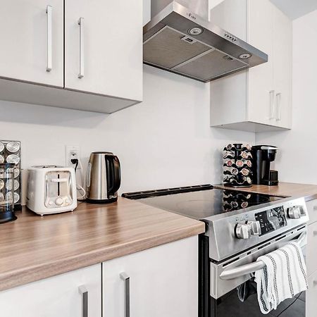 Charming And Cozy Condo Apartment Гатино Екстериор снимка