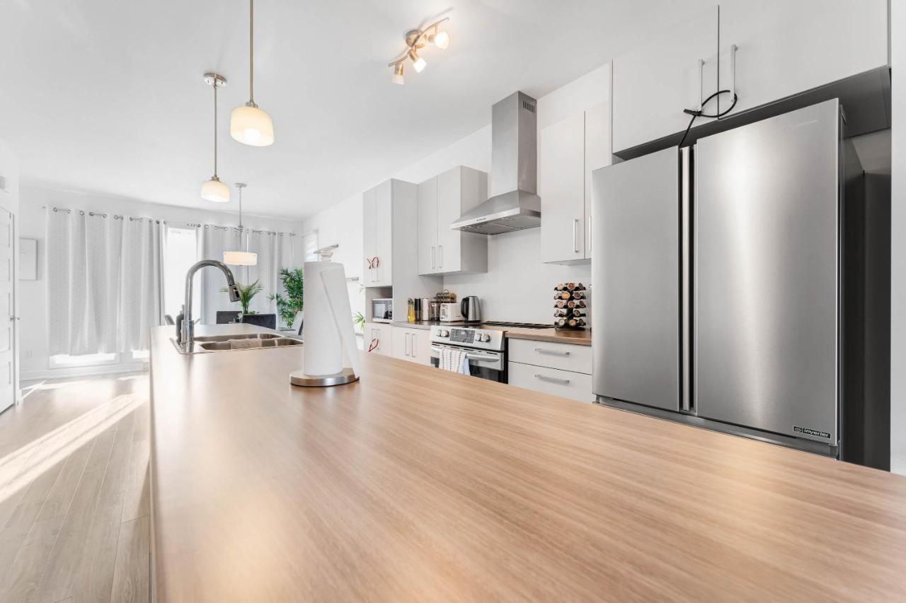 Charming And Cozy Condo Apartment Гатино Екстериор снимка